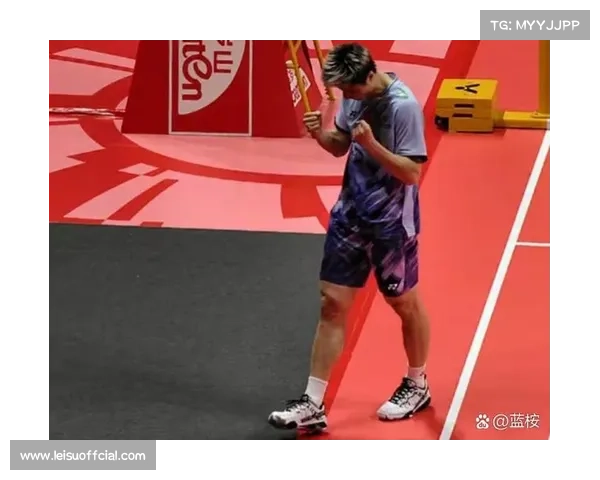 重温激情岁月：老球迷在经典赛事中找回久违的情感共鸣